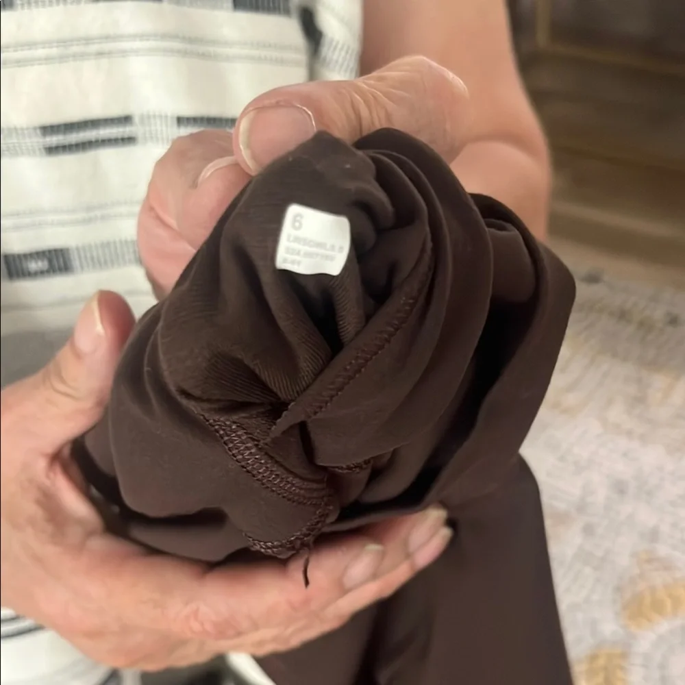 lululemon athletica Brown leggings High-Waisted Stretchy - Picture 4 of 4